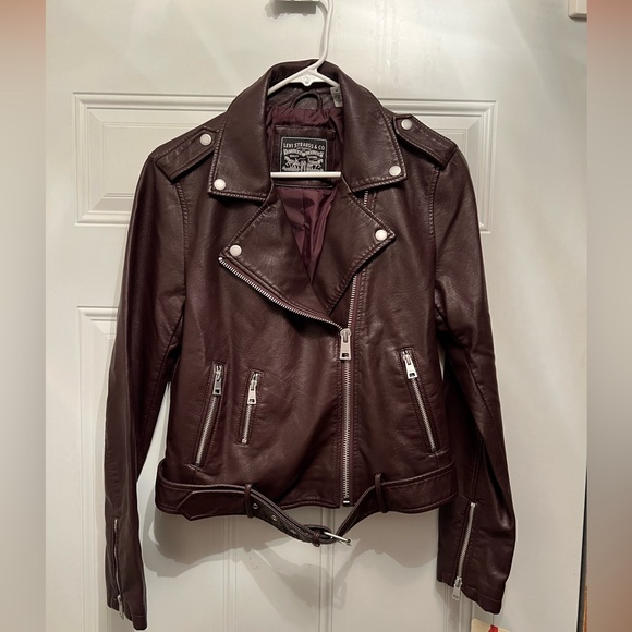 Levi's Jackets & Blazers - Levi BELTED FAUX LEATHER MOTO JACKET NWT Burgundy size Medium